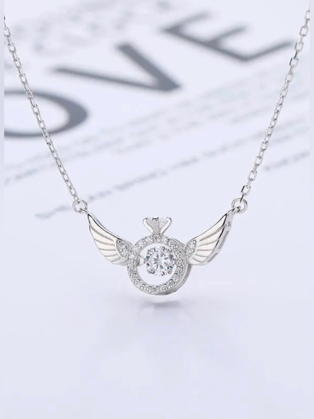 Angel Wings Dancing Heart Stone Necklace Copper Zirconia Elegant Clavicle Chain - Picture 2 of 7